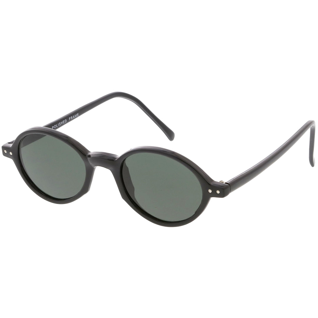 European True Vintage Round Oval Dapper Sunglasses