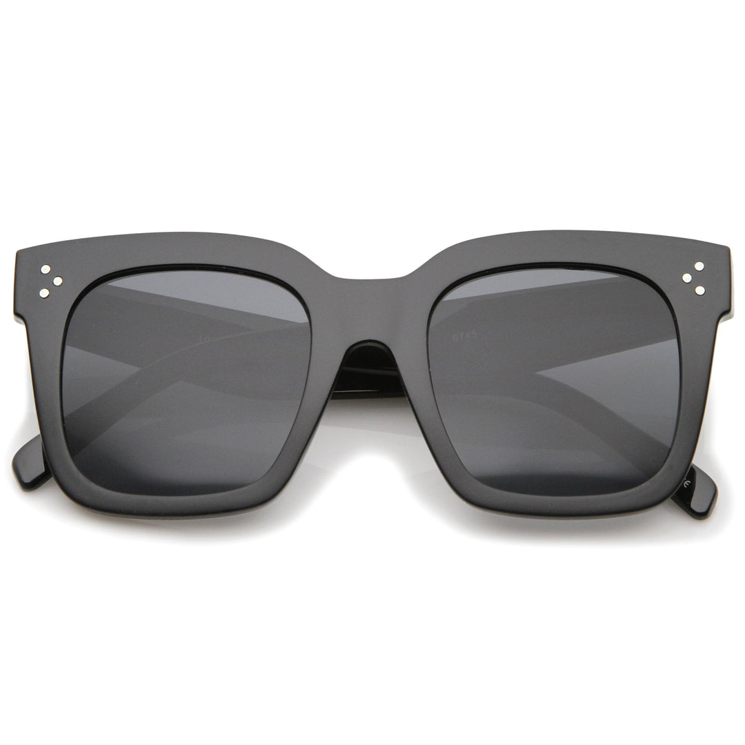 Bold Oversize Square Horned Rim Flat Lens Sunglasses