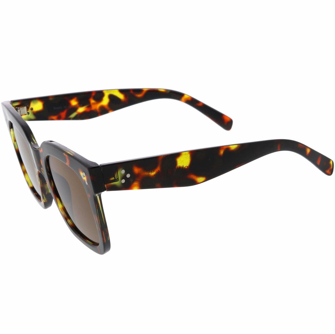Bold Oversize Square Horned Rim Flat Lens Sunglasses