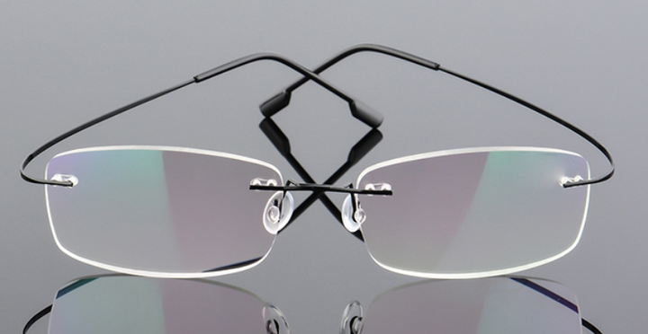 Hyper-Flexible Titanium Rimless