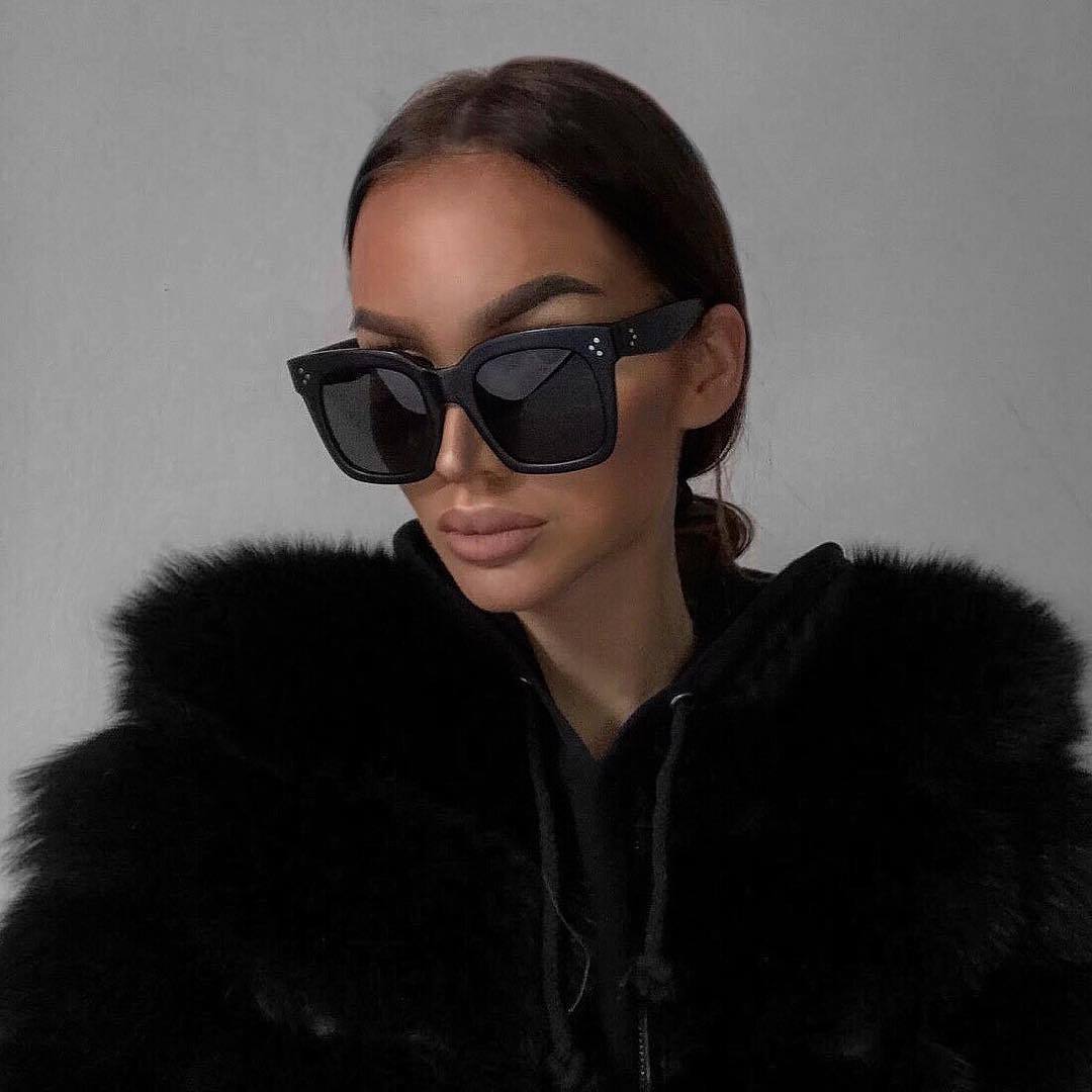 Bold Oversize Horned Rim Flat Lens Sunglasses A101