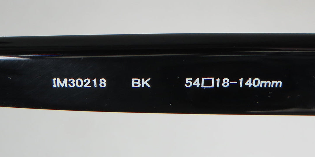 Isaac Mizrahi 30218 Sunglasses