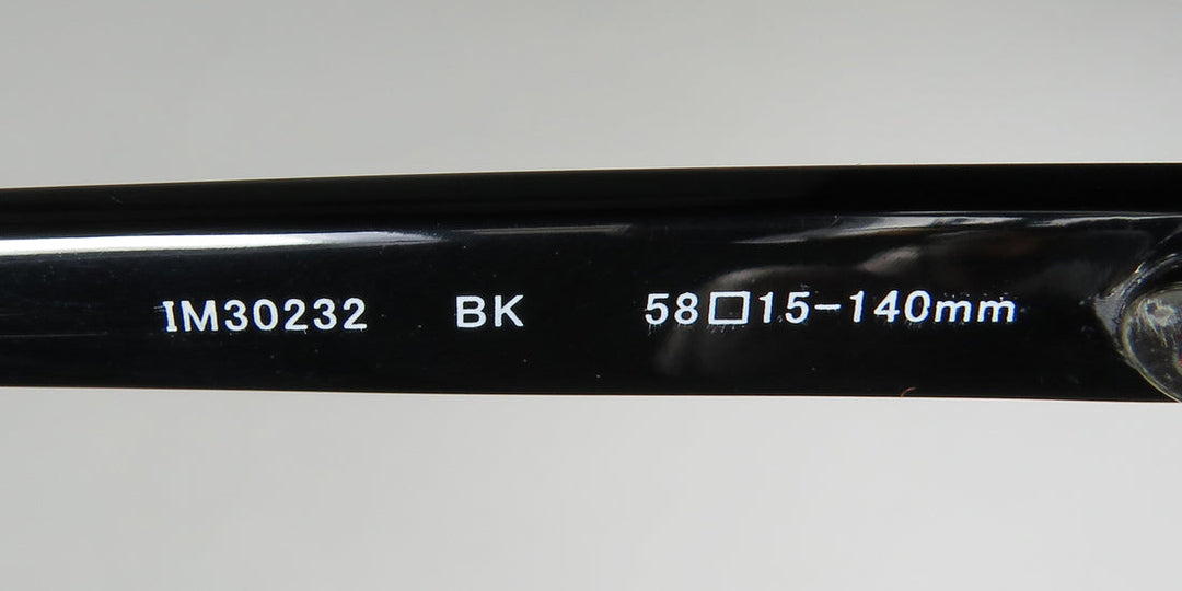 Isaac Mizrahi 30232 Sunglasses