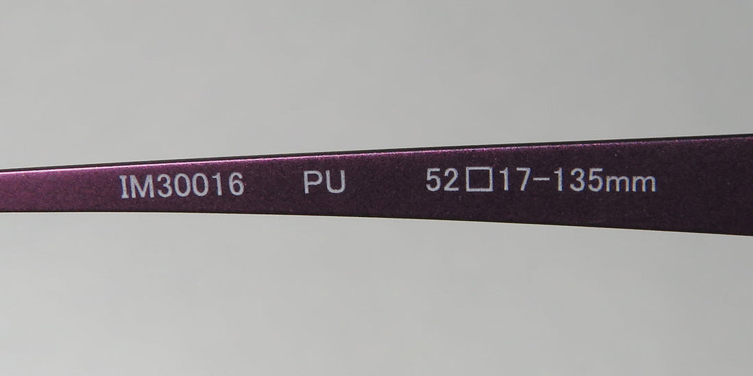 Isaac Mizrahi 30016 Eyeglasses