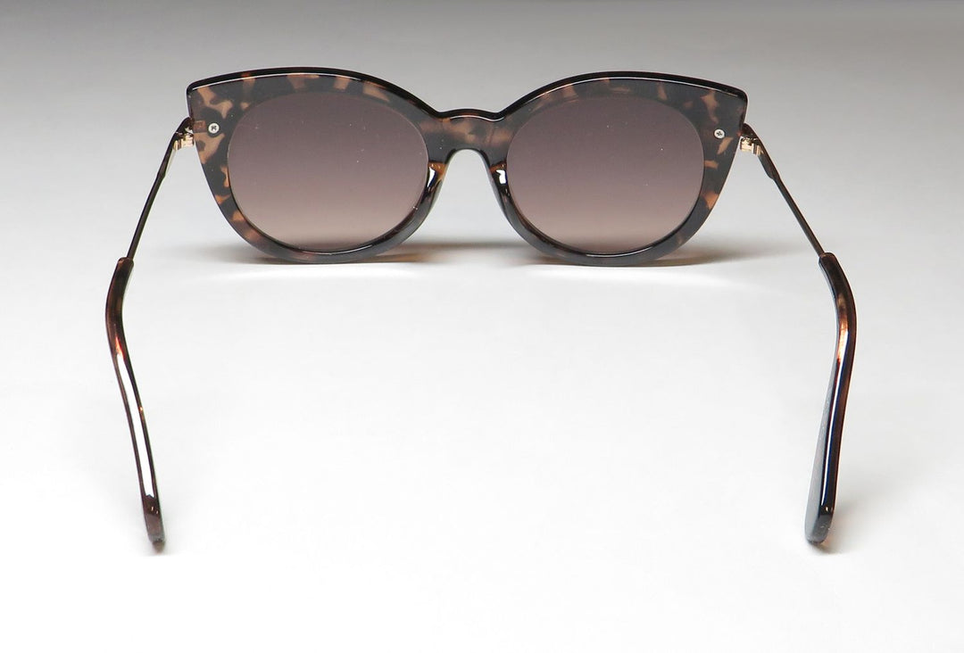 BCBG Bcbgeneration 1028 Sunglasses