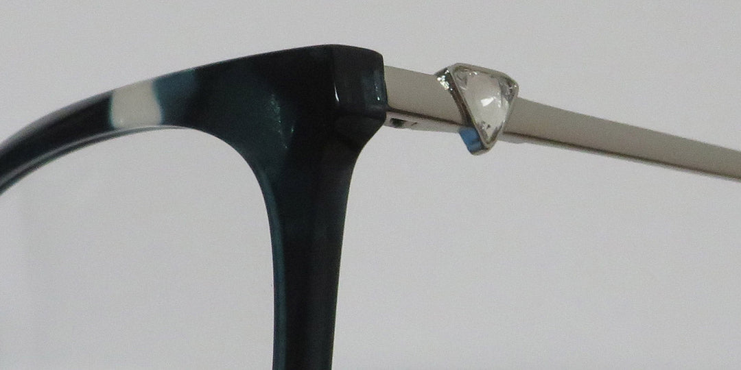 Vera Wang Vg09 Eyeglasses