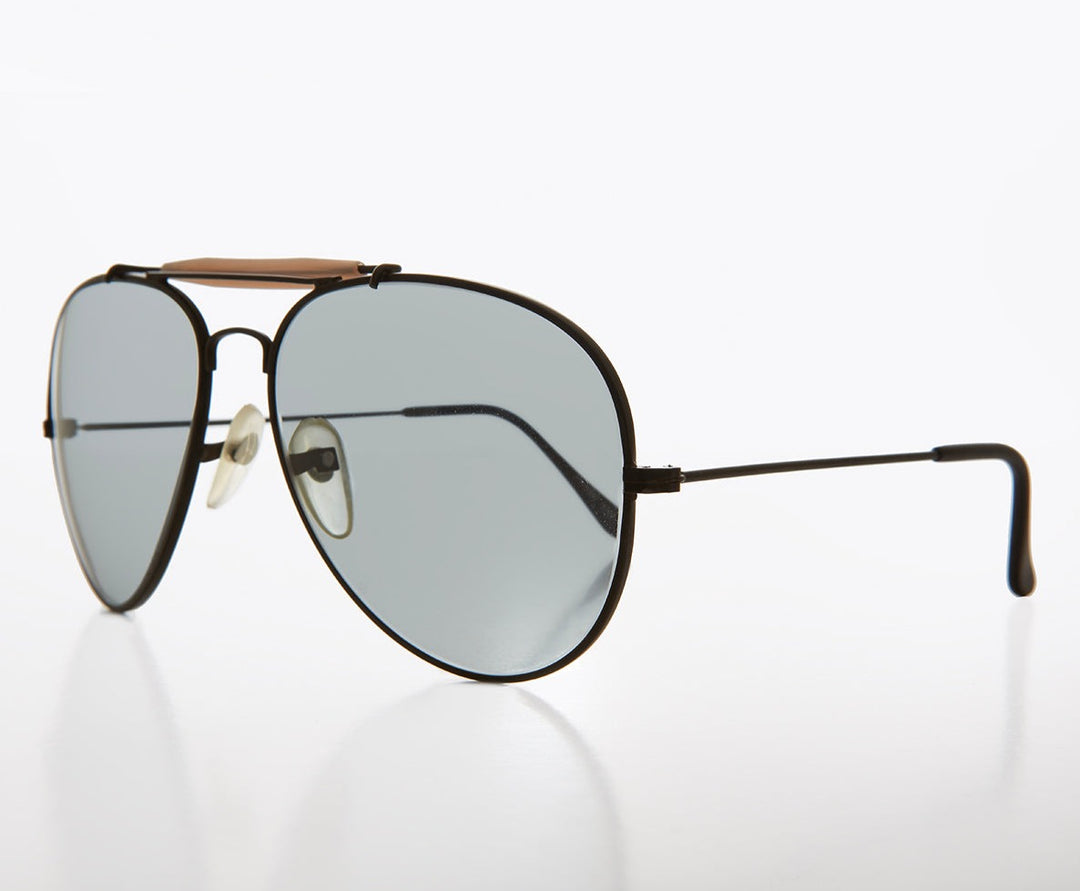 Pilot Sunglasses with Transition Lenses - Bud