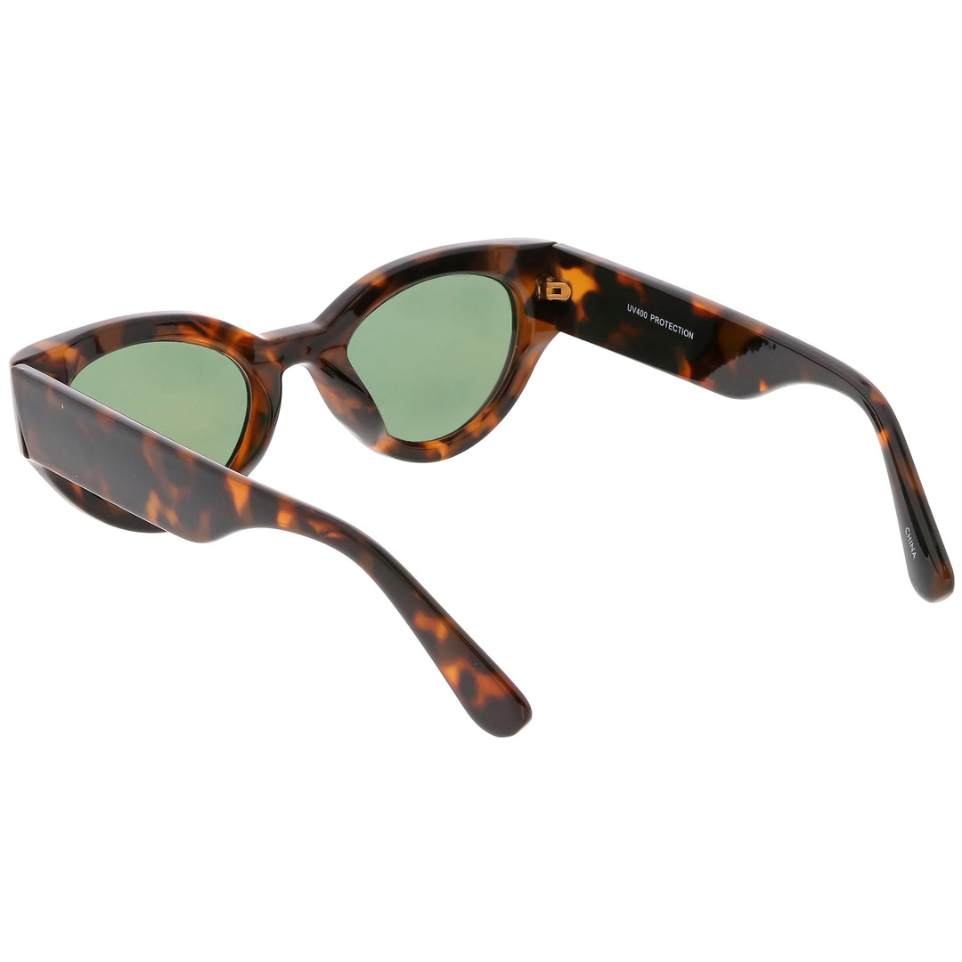 Bold Retro Fashion Oval Mirrored Flat Lens Sunglasses
