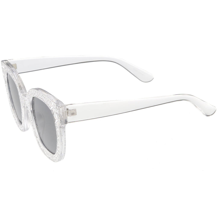 Oversize Novelty Star Embellished Horned Rim Sunglasses C683