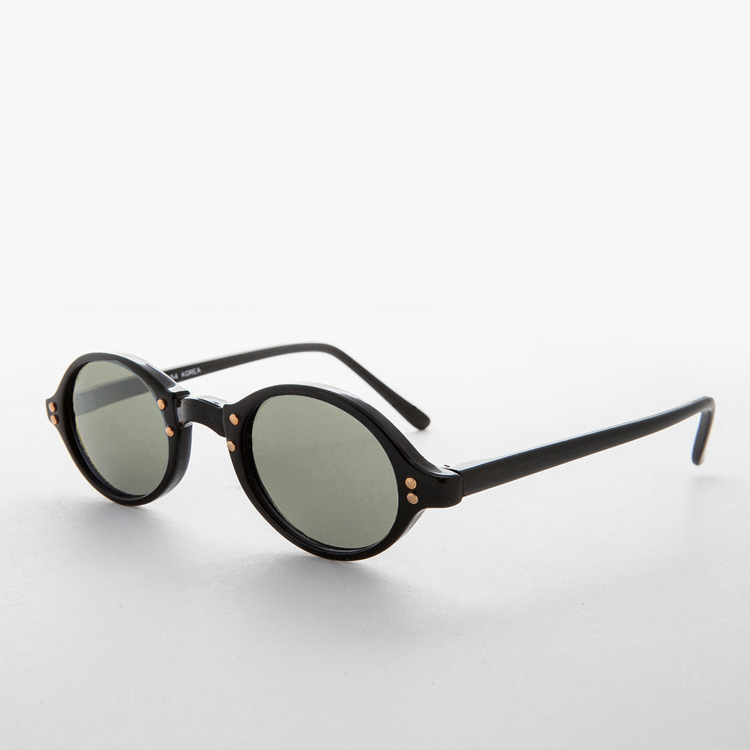 Small Oval Vintage Sunglass with Gold Studs - Harley