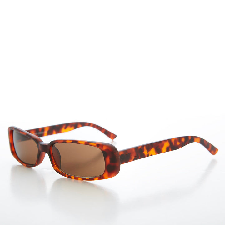 Sleek Rectangular Mod 90s Sunglasses - Hunter