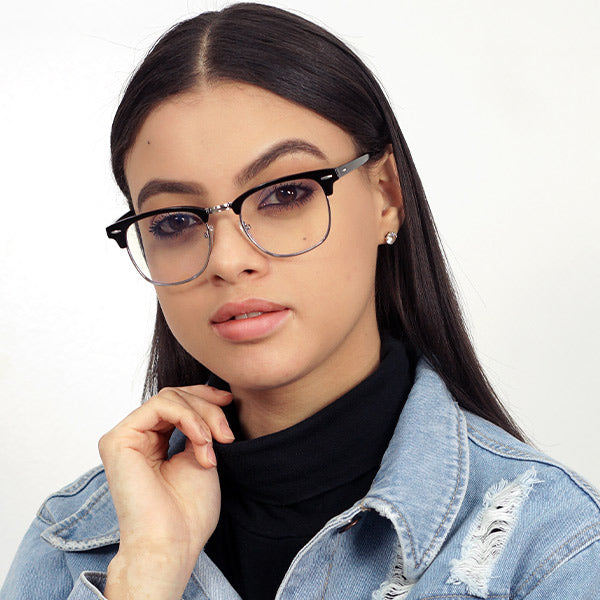 Lucy - Black