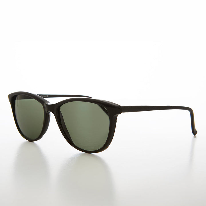 Classic Rounded Square Vintage Sunglass - Peppy