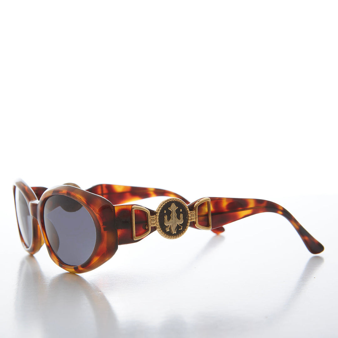 Oval Cat Eye With Gold Accents Vintage Sunglasses - Tana